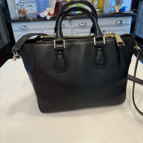 Tory Burch Robinson Black Pebbled Leather Tote  Double Zip Handbag/crossbody - Picture 4 of 16